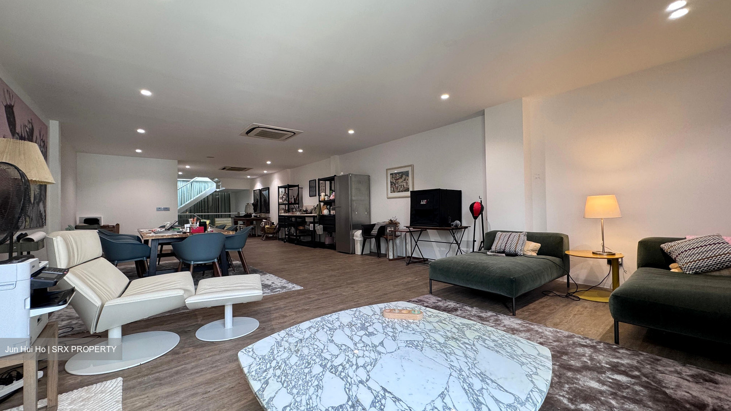 River Valley Road (D9), Shop House #492315091